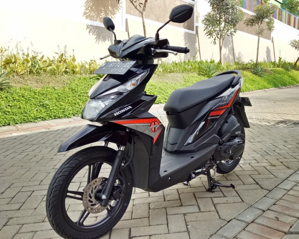 hondabeat13