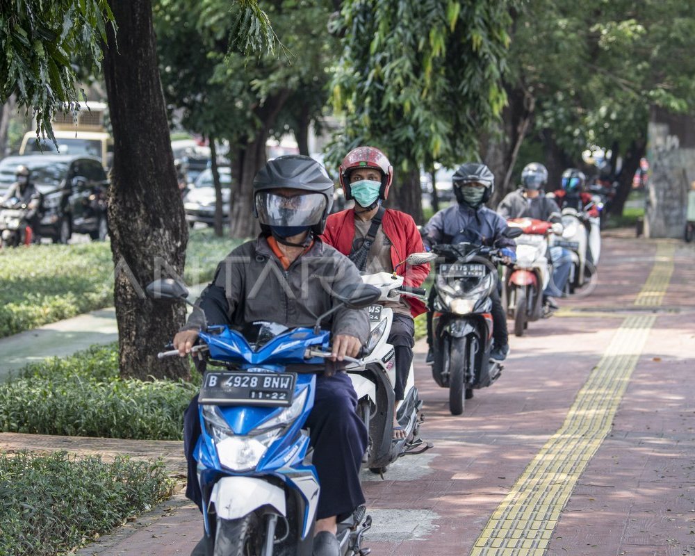 pengedara%20motor93